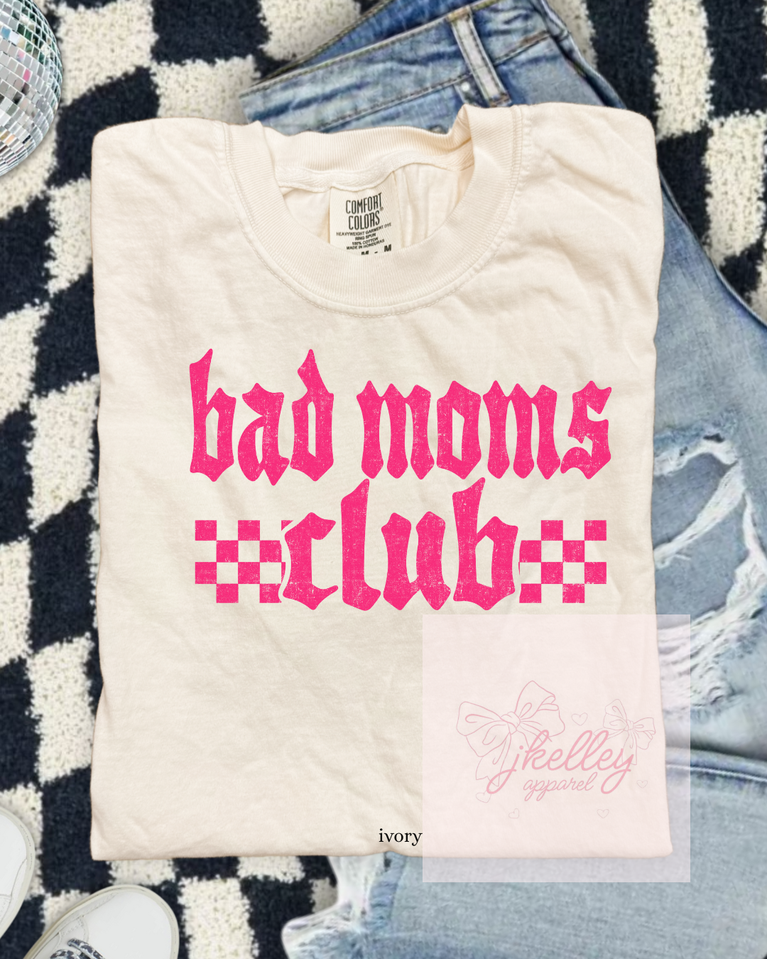 Bad moms club t shirt