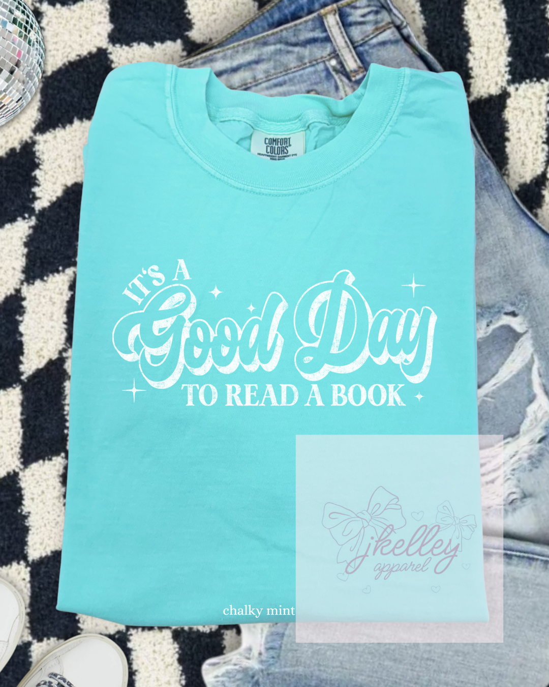 It's a good day to read a book T Shirt