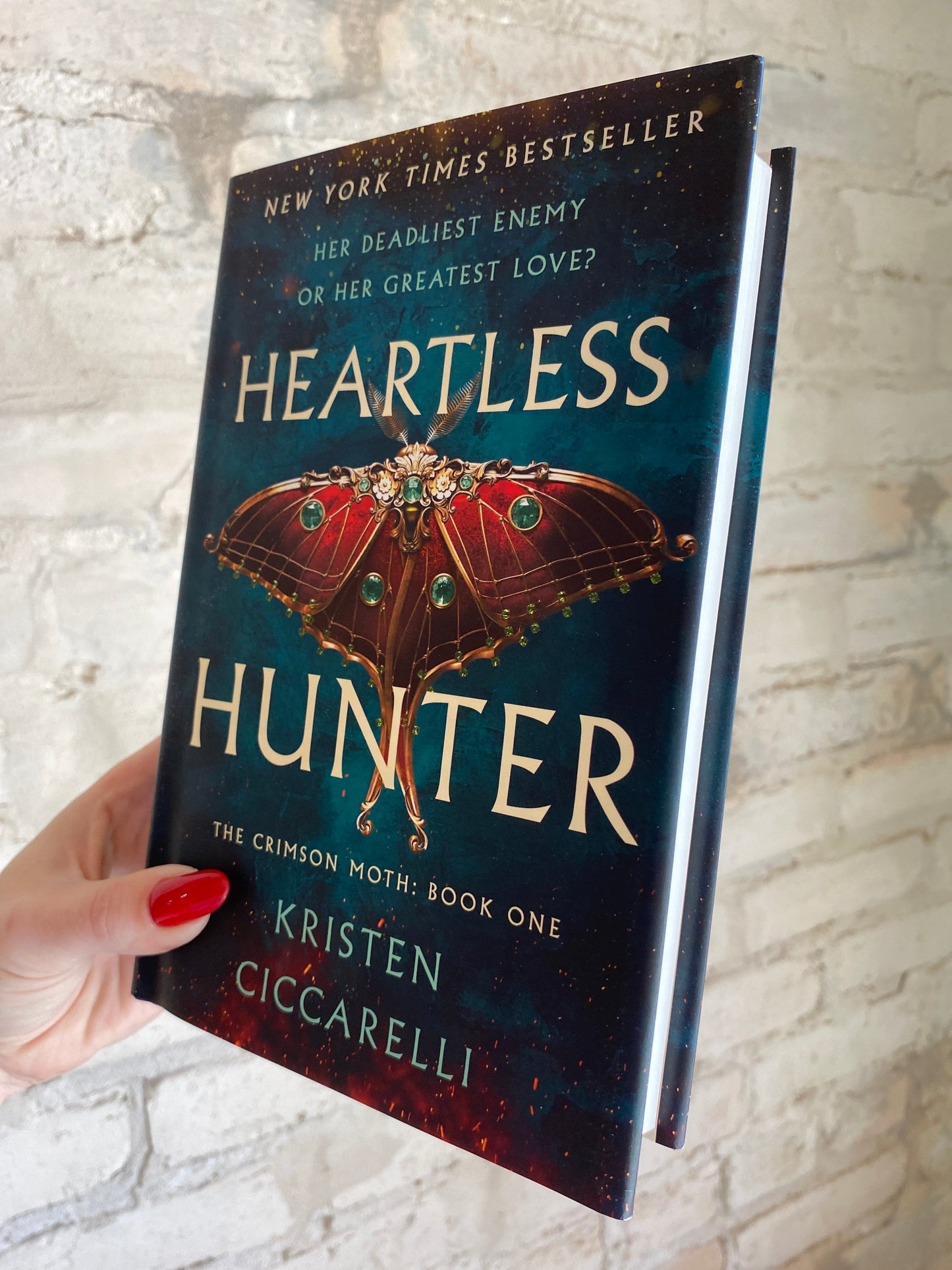 Heartless Hunter by Kristen Ciccarelli (Book 1)
