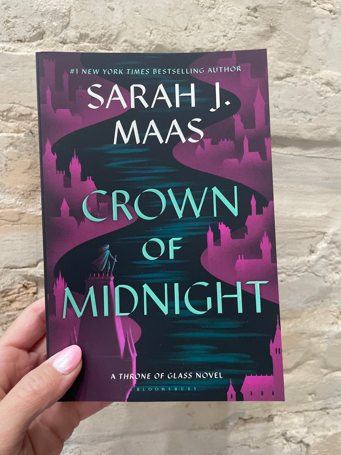 Crown of Midnight (paperback)