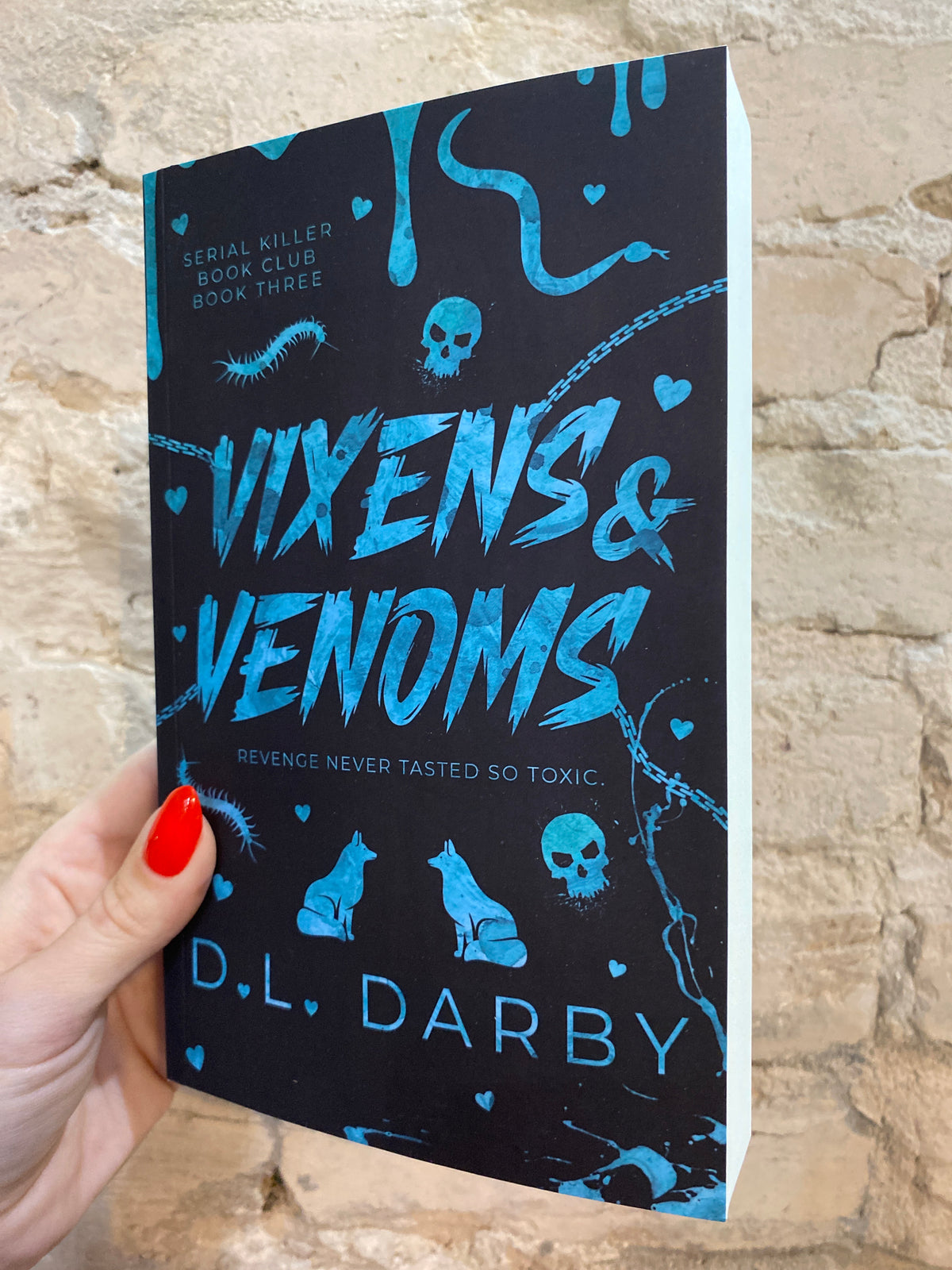 Vixens & Venom by D.L. Darby (Serial Killer Book Club: Book 3)