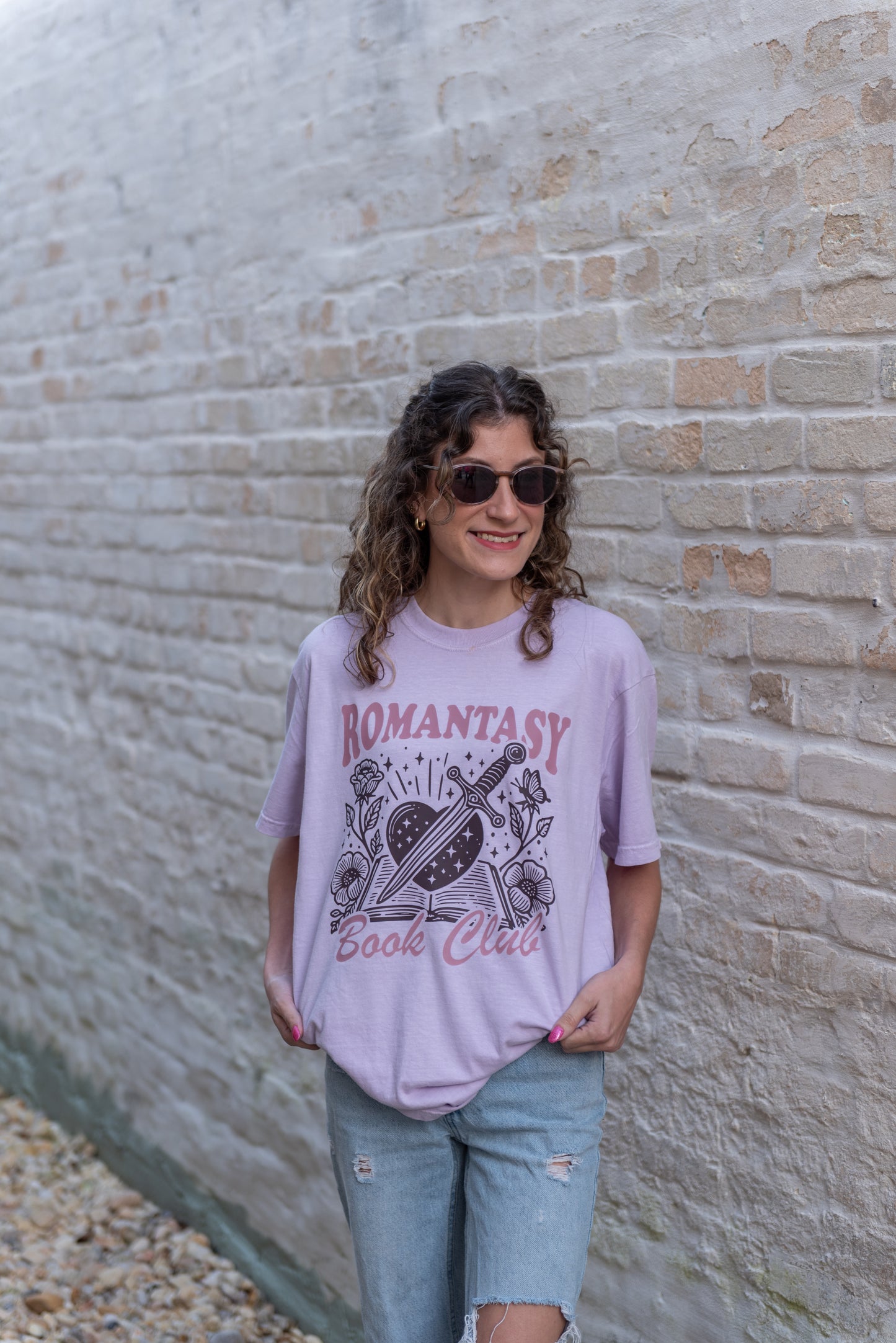 Romantasy Book Club T Shirt