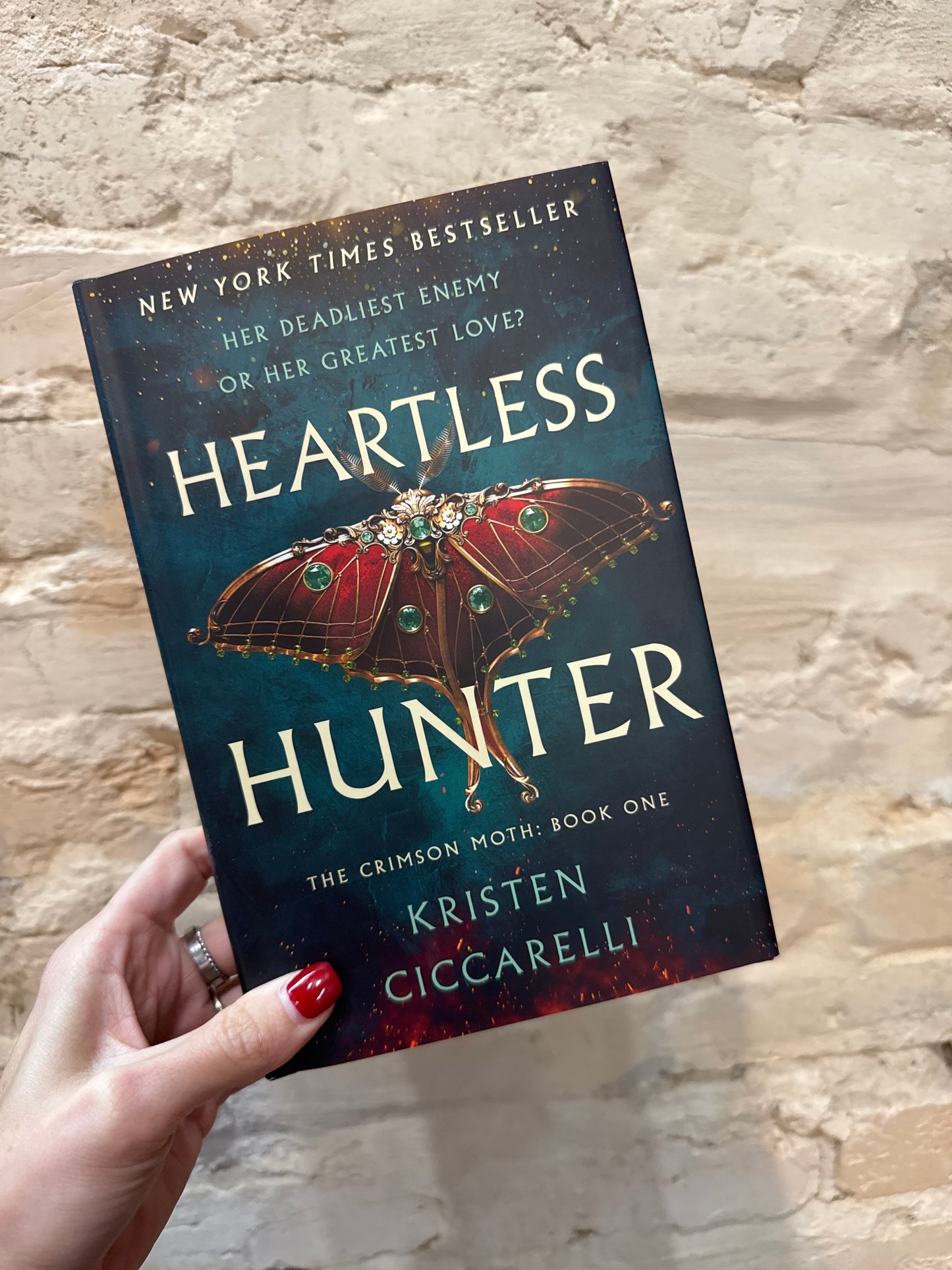 Heartless Hunter by Kristen Ciccarelli (Book 1)