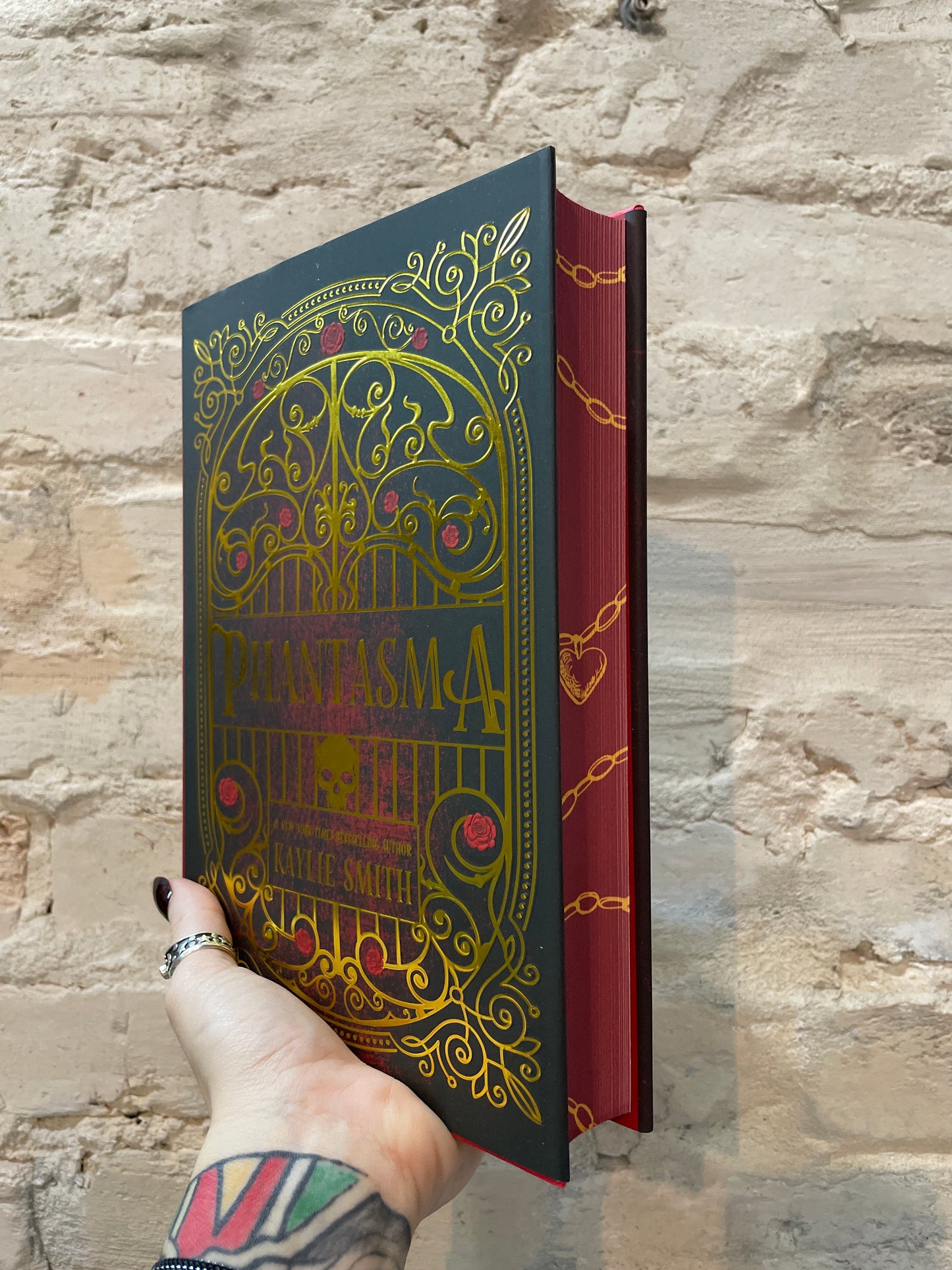 Phantasma by Kaylie Smith (Book 1) (Deluxe Edition)