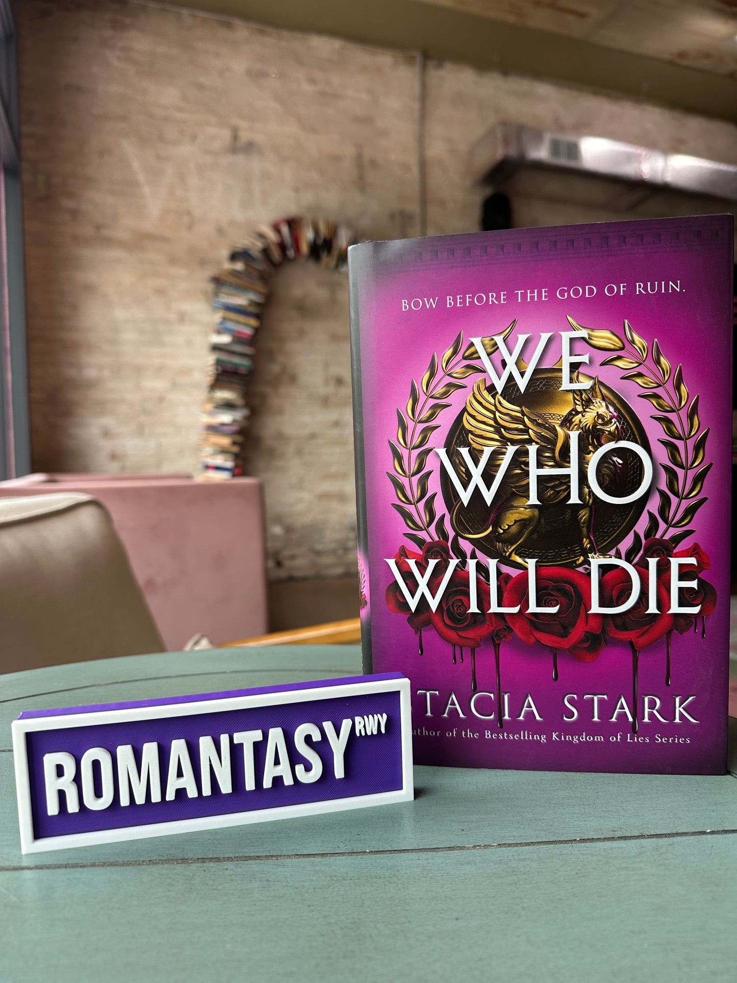 Romantasy Street Sign