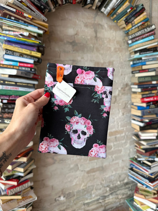 Kindle Sleeve Skulls And Fall Floral Pink $22