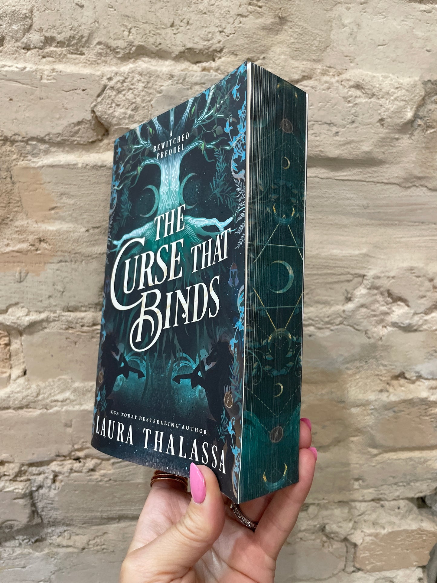 The Curse That Binds (Deluxe Edition)