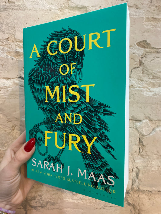 A Court Of Mist And Fury by Sarah J. Maas (ACOTAR: Book 2)