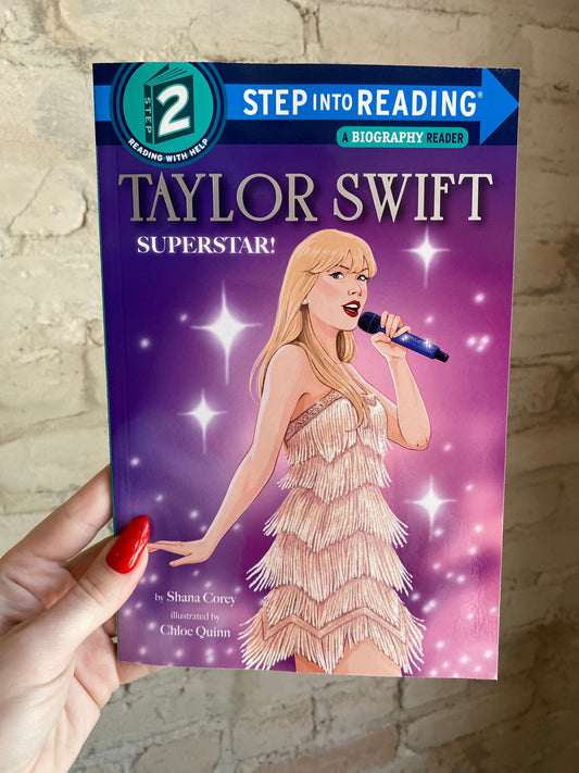 Taylor Swift Superstar: Step into Reading