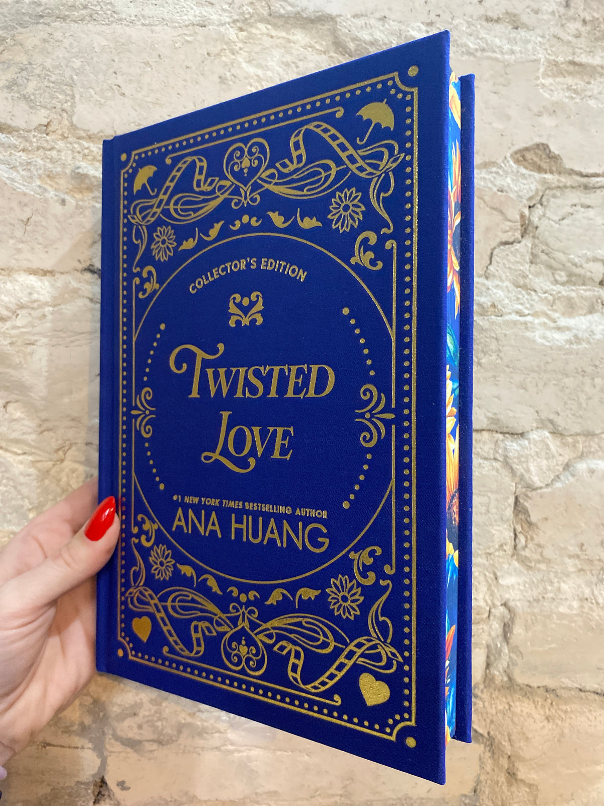 Twisted Love by Ana Huang (Collector's Edition) (Twisted: Book 1)