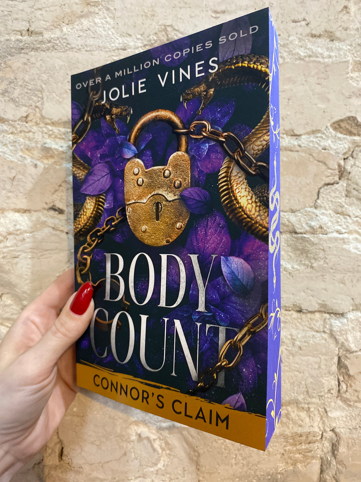 Connor's Claim by Jolie Vines (Deluxe Edition) (Body Count: Book 2)