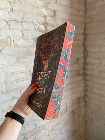 A Secret in the Garden (Deluxe Edition)