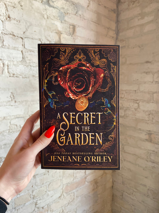 A Secret in the Garden (Deluxe Edition)