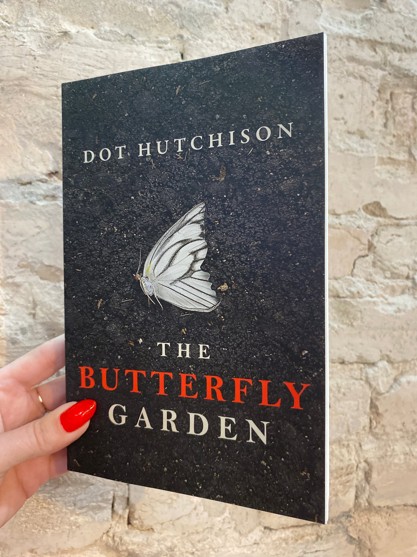 The Butterfly Garden by Dot Hutchison (The Collector: Book 1)