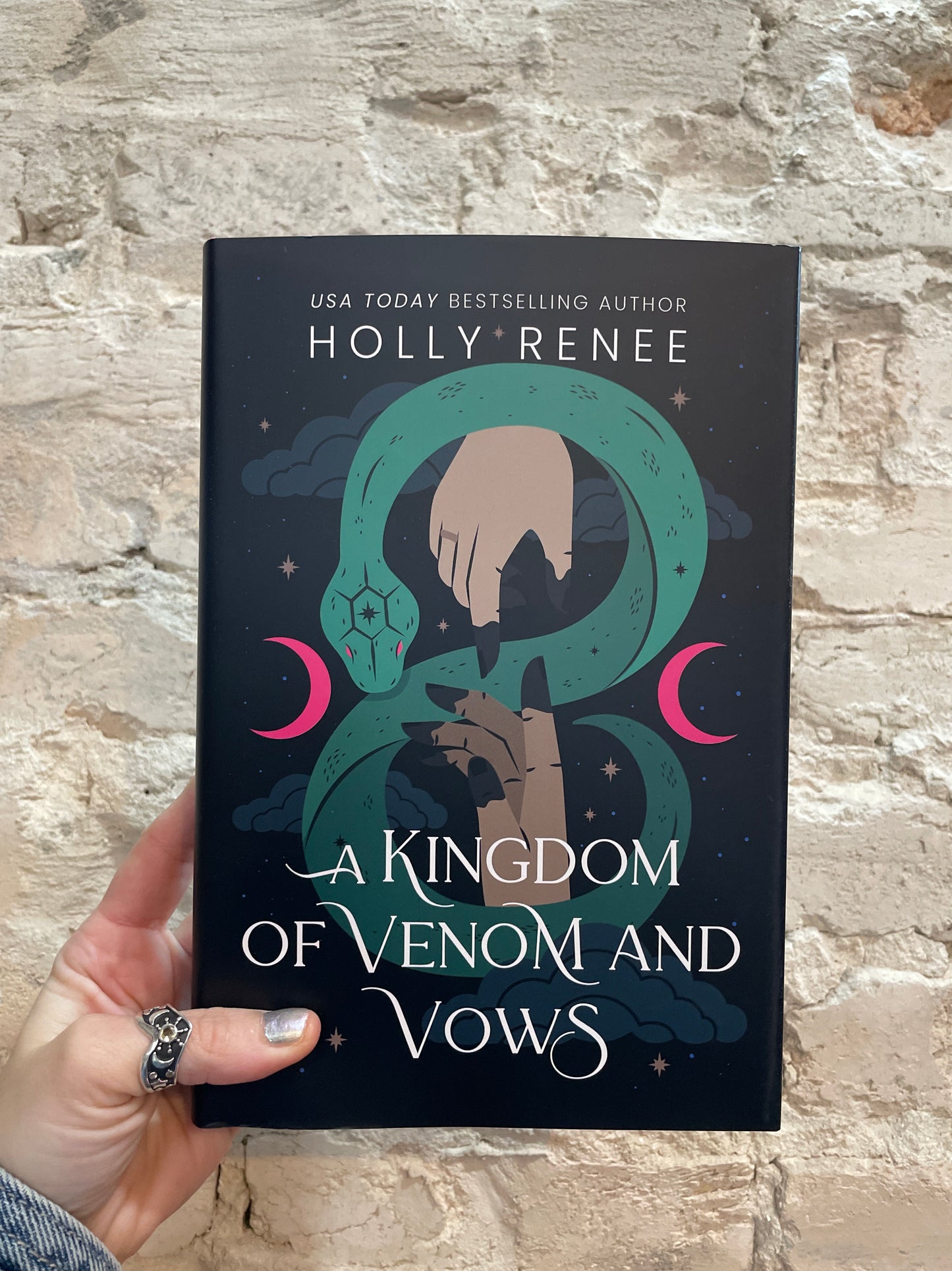 A Kingdom of Venom and Vows