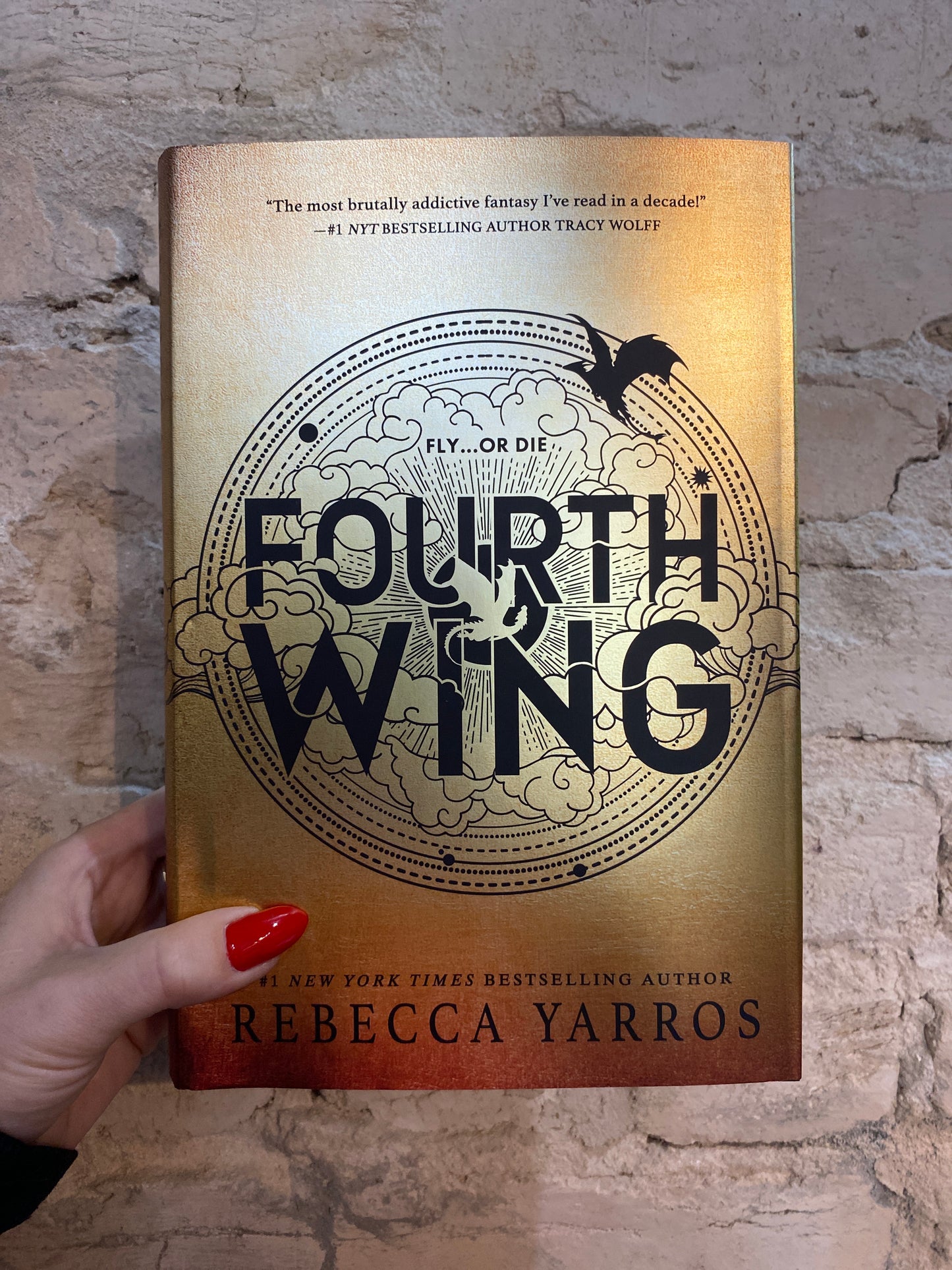 Fourth Wing by Rebecca Yarros (Wing & Claw Collection) (Book 1)