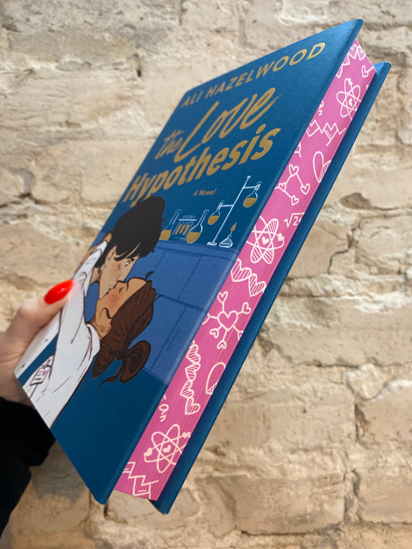 The Love Hypothesis by Ali Hazelwood (Collector's Edition)