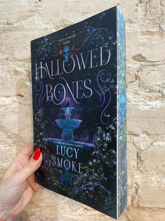 Hallowed Bones by Lucy Smoke (Sons of Salem: Book 1)