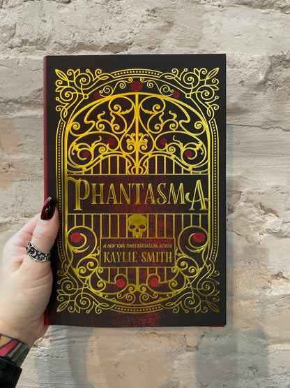Phantasma by Kaylie Smith (Book 1) (Deluxe Edition)