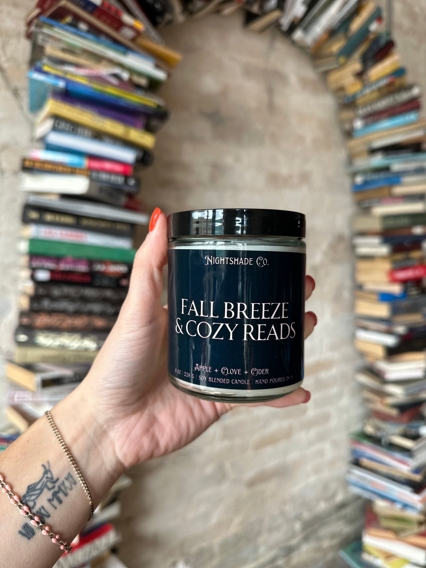 Fall Breeze & Cozy Reads Candle