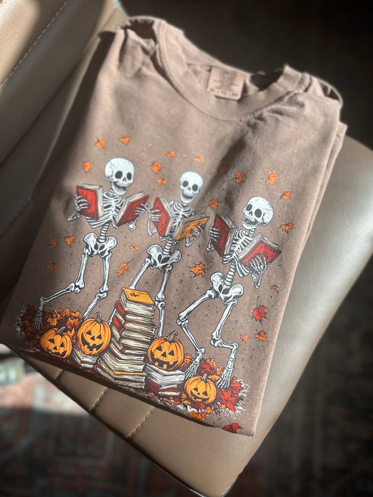 Skeleton Reading Books T Shirt