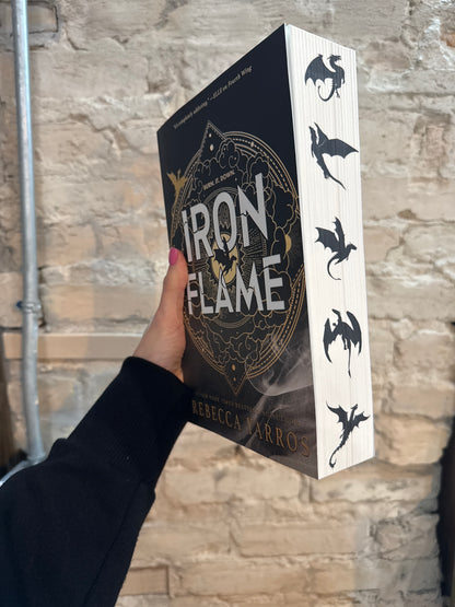Iron Flame by Rebecca Yarros (Paperback)